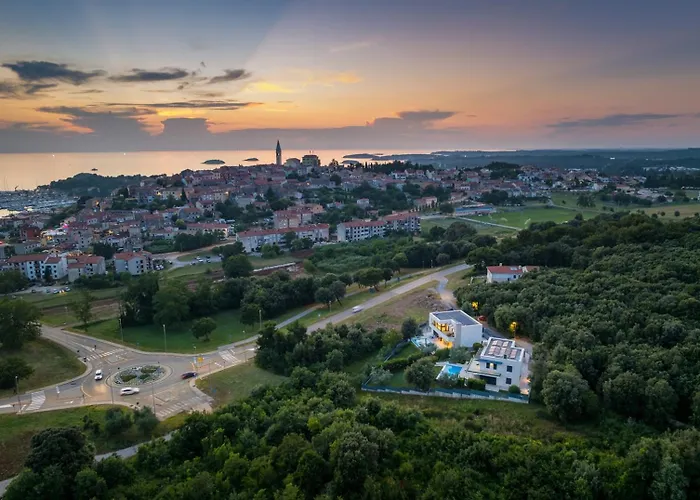 Willa Sara *
