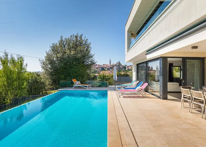 빌라 Sara 브르사르